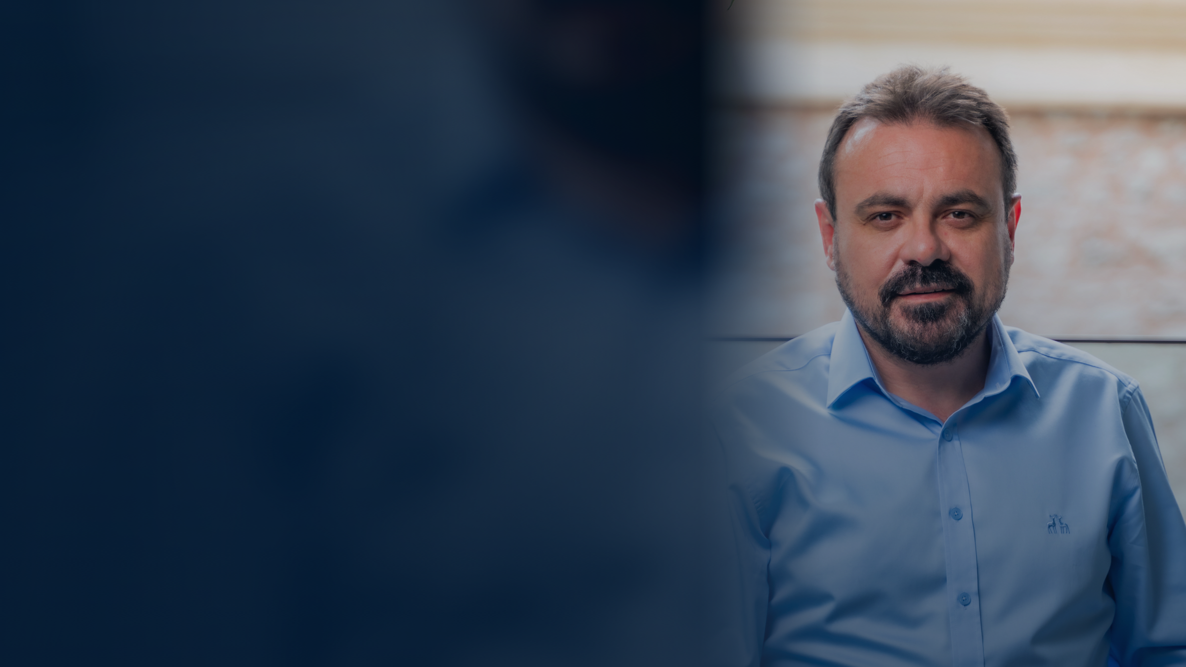 Murat Sönmez hero arka plan portresi